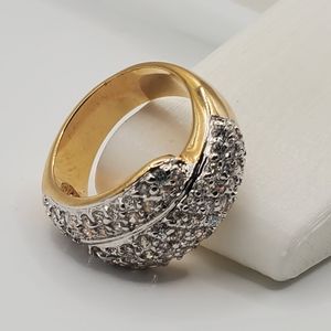 Lady's Overlapping Pave Band